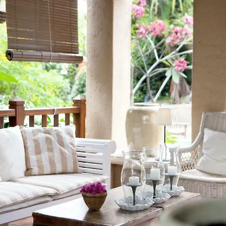 El Jardin De La Palapa فيلة لوس رياليخوس